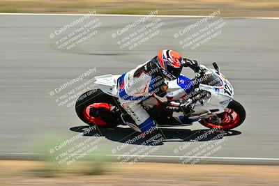 media/May-31-2025-Classic Track Day (Sat) [[da23ab3028]]/Group A/Session 4 (Turns 4 and 6)/